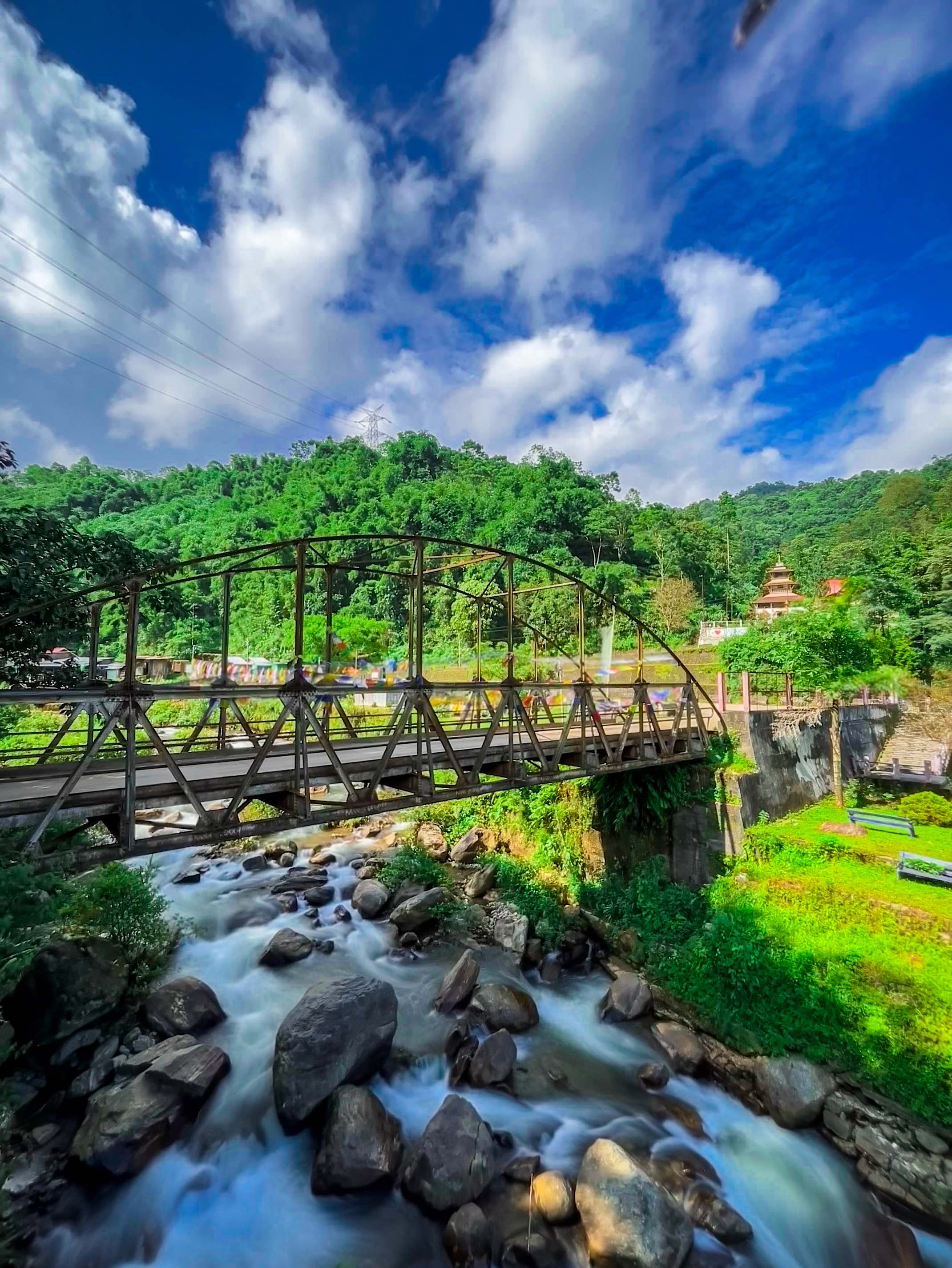 Accessible to river